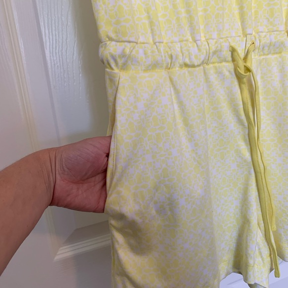 NWT NY & Company Yellow Romper, Sz XS - Picture 2 of 9